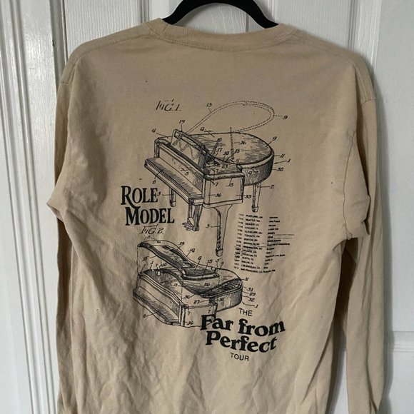 Role Model Long Sleeve - Picture 2 of 3